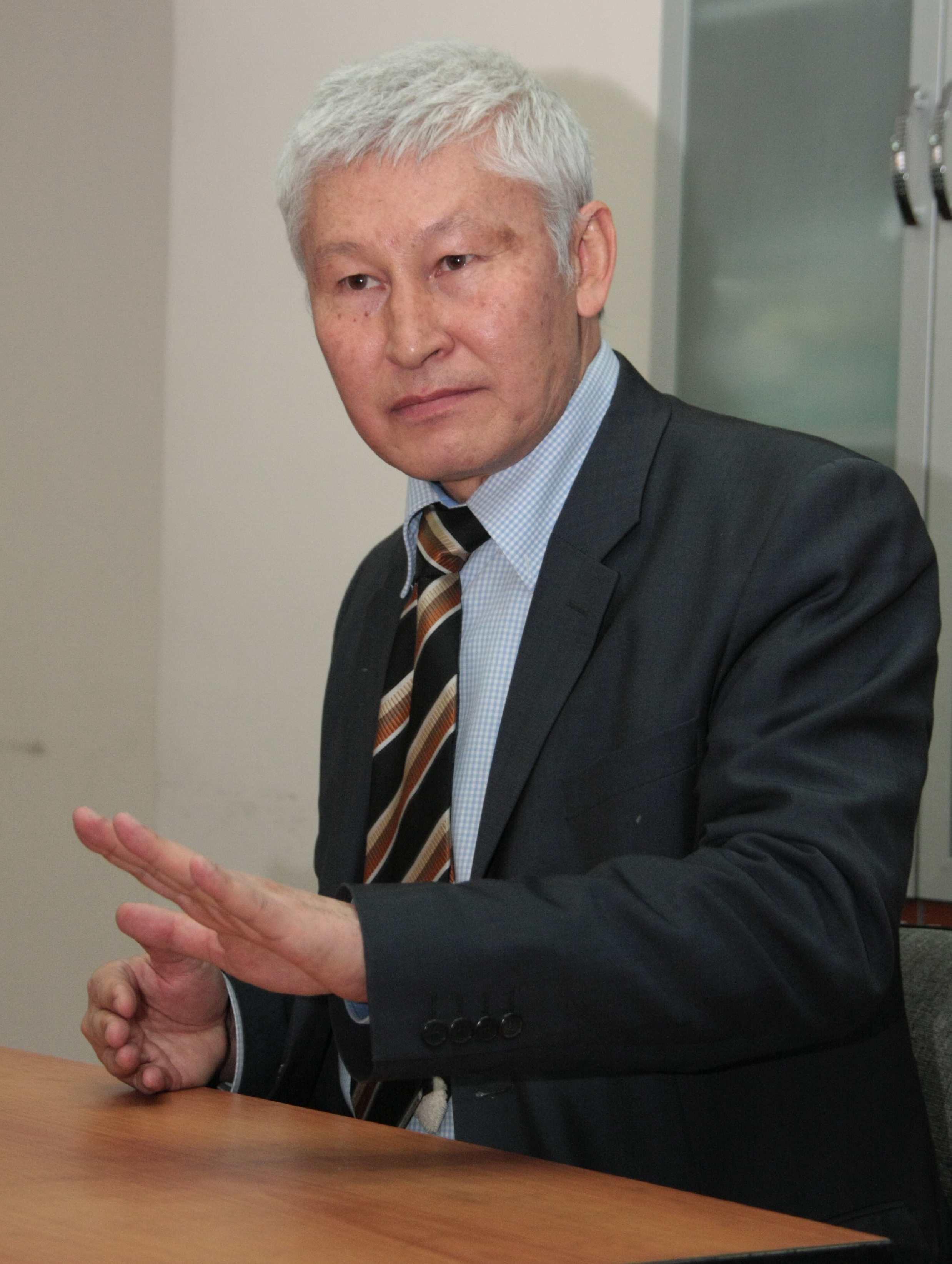 Асқар Жұмаділдаев